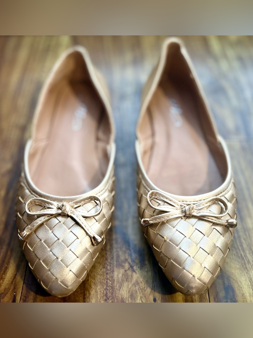 Midnight Velvet Gold Woven Basketweave Leather Ballet Flats Women’s size 6
